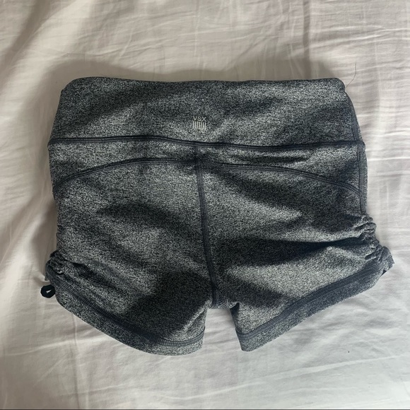 Victoria’s Secret VSX Sport Knockout Hot Short - Picture 3 of 4